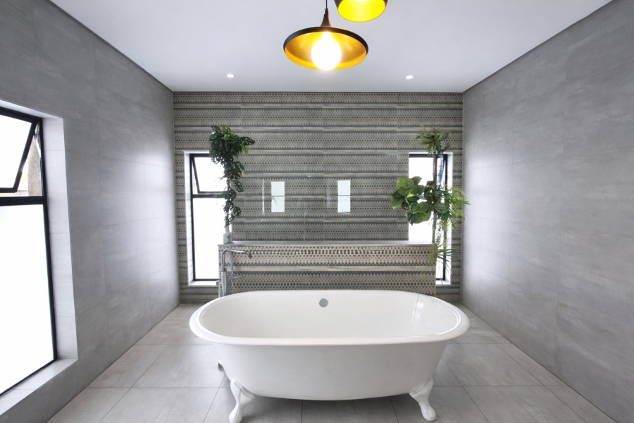 4 Bedroom Property for Sale in Heron Banks Golf Estate Free State